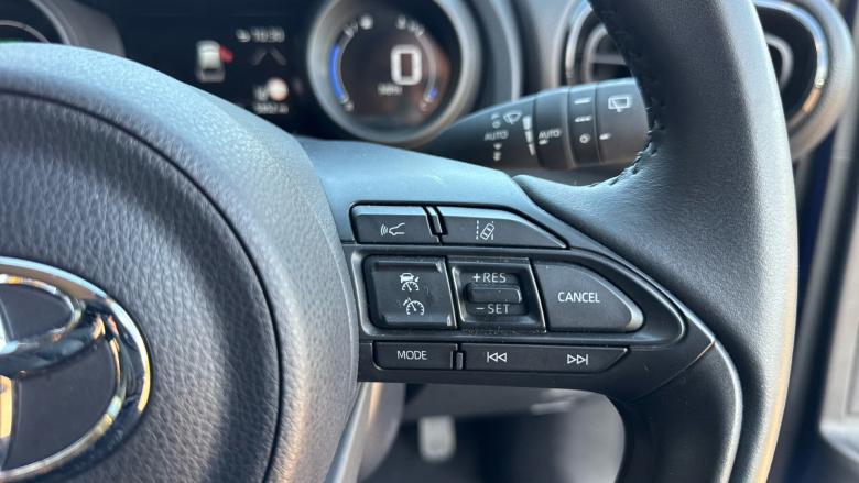 Toyota Yaris Cross 1.5 Hybrid Icon 5dr CVT Hybrid Estate